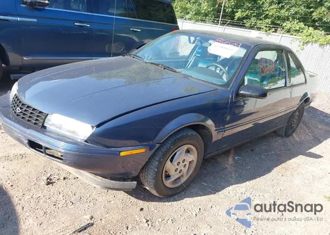 1996 Chevrolet Beretta из США, поврежденный, VIN 1G1LV15M5TY137725
